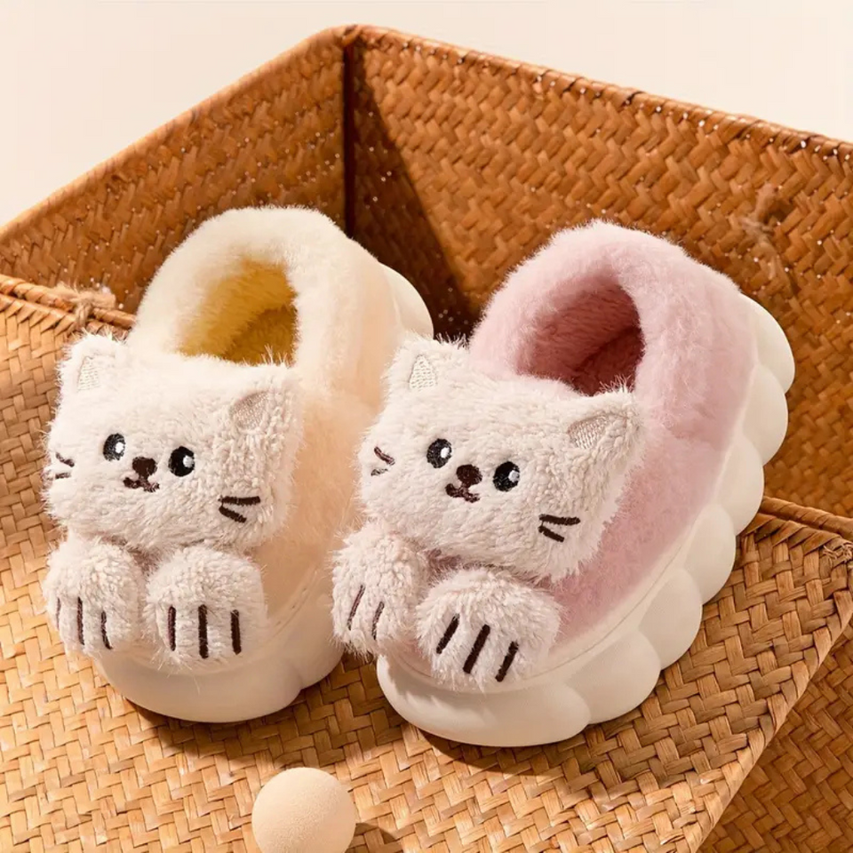 SnuggleKitty – Wärme & Geborgenheit – Katzen-Hausschuhe für Kinder