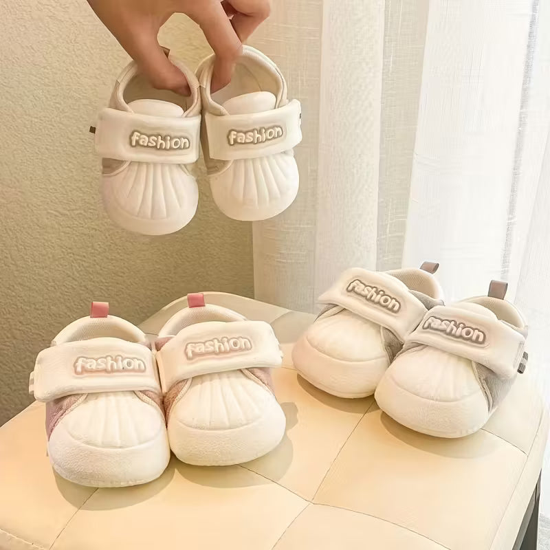 TinySteps – Atmungsaktiv & leicht – Sommersandalen für Babys mit rutschfester Sohle