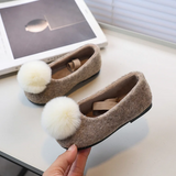 SoftSteps –  Warm & Weich – Mädchen-Schuhe mit Plüsch-Bommel