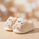 SnuggleKitty – Wärme & Geborgenheit – Katzen-Hausschuhe für Kinder