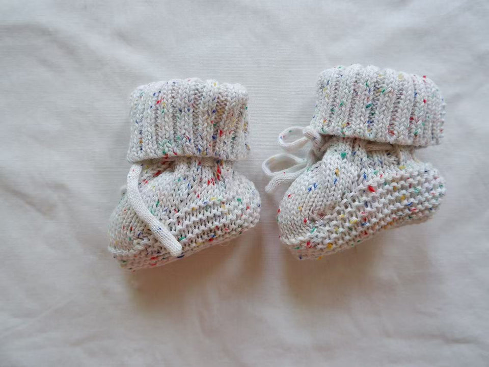 Mini Fashion™ - Warm & Stylisch - Gestrickte Babyschuhe