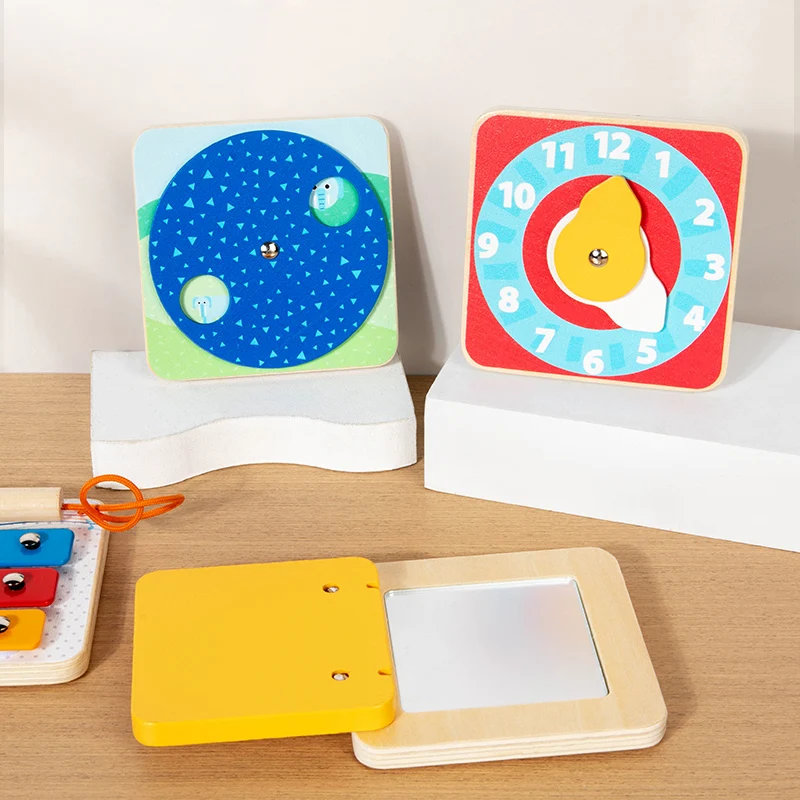 TinySkills – Kreativ & Lernfördernd – Montessori-Magnet-Busy-Board-Spielbrett