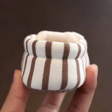 TinyToes – Weich & warm – Erste Babyschuhe mit gestreiftem Design