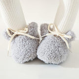 SnuggleBunny – Warm & Sicher – Rutschfeste Hasen-Hausschuhe