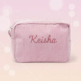 Striped Name Pouch – Individuell & stilvoll – Kosmetiktasche