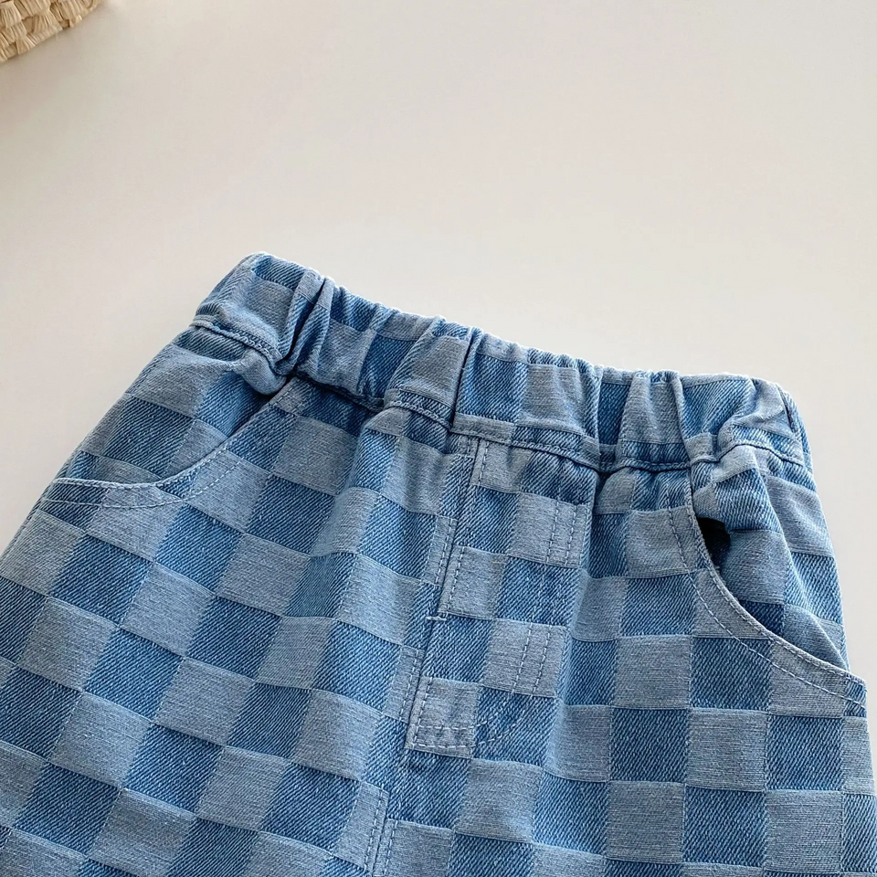DenimCheck – Bequem & trendy – Kinderhose mit Karomuster