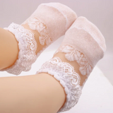 BabyBliss – Bequem & leicht – Babysocken aus Spitze