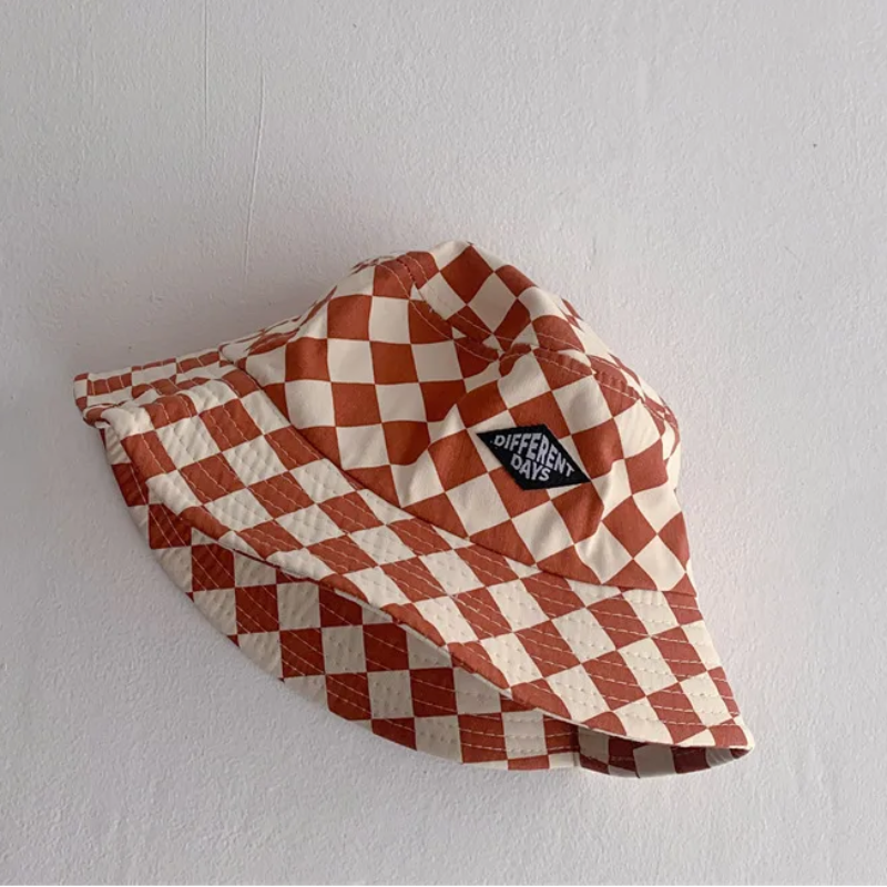 Bucket Hat – Niedlich & schützend – Kinderhut mit Karomuster