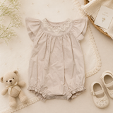 Vintage Rompers – Zeitlos & weich – Baby-Strampler