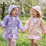 LumiBreeze – Glänzend & Leicht – Kinder-Regenjacke mit Kapuze