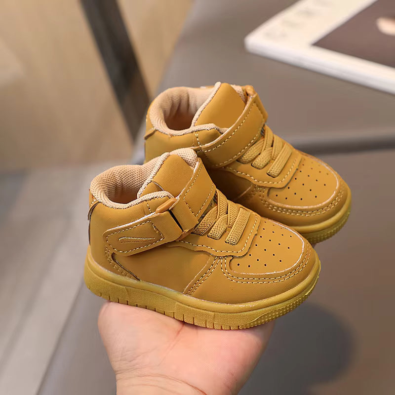 KidTrend – Robust und weich – Sneakers für Kleinkinder