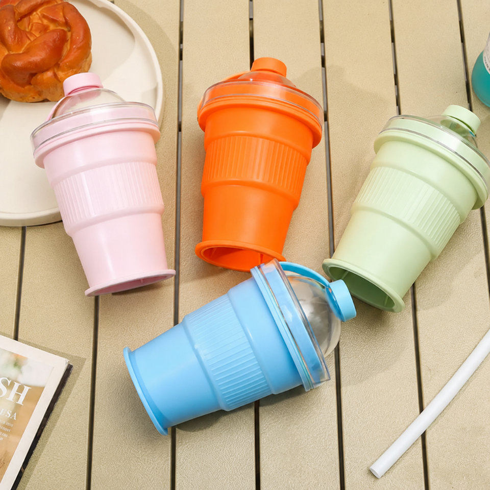 FlexiCup – Praktisch & handlich – Zusammenklappbarer Trinkbecher aus Silikon