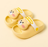 Mini Fashion – Fröhlich & sicher – Polka-Strandpantoffeln