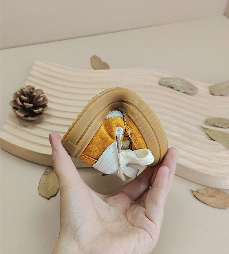 TinySteps – Komfort & Stil - Sneaker mit Schnürsenkeln