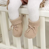 SnuggleSteps – Warm & Weich – Gestrickte Babyschuhe