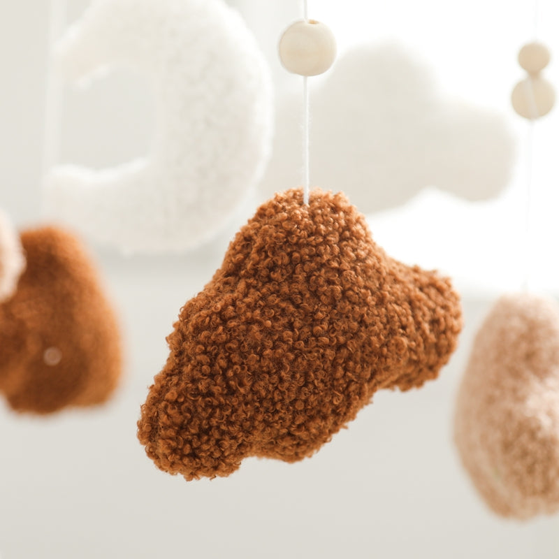 Nuvio – Ruhe & Atmosphäre – Babymobil mit Wolken