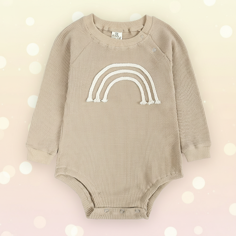SnuggleHue – Weich & bequem – Regenbogen-Baby-Strampler