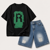CoolBoys – Cool & bequem – Outfit für Jungen mit T-Shirt und Jeans-Shorts
