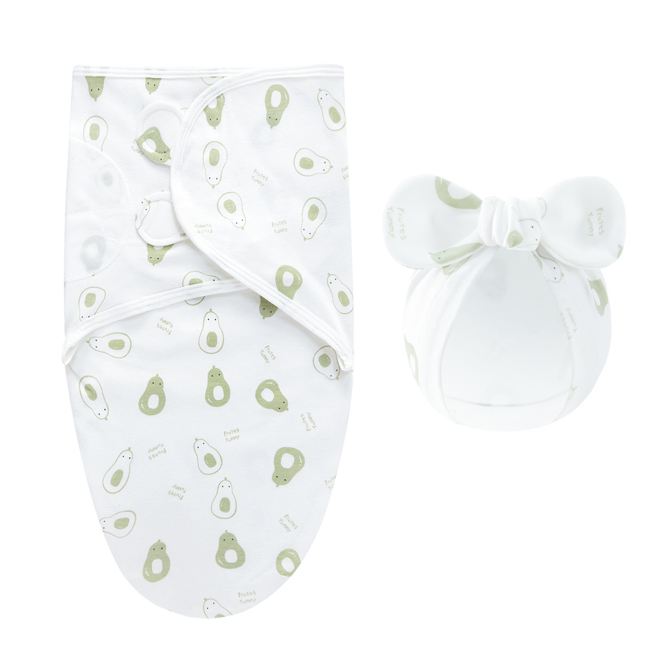 DreamNest – Ruhe & Komfort – Luxuriöses Wickeltuch mit Mütze