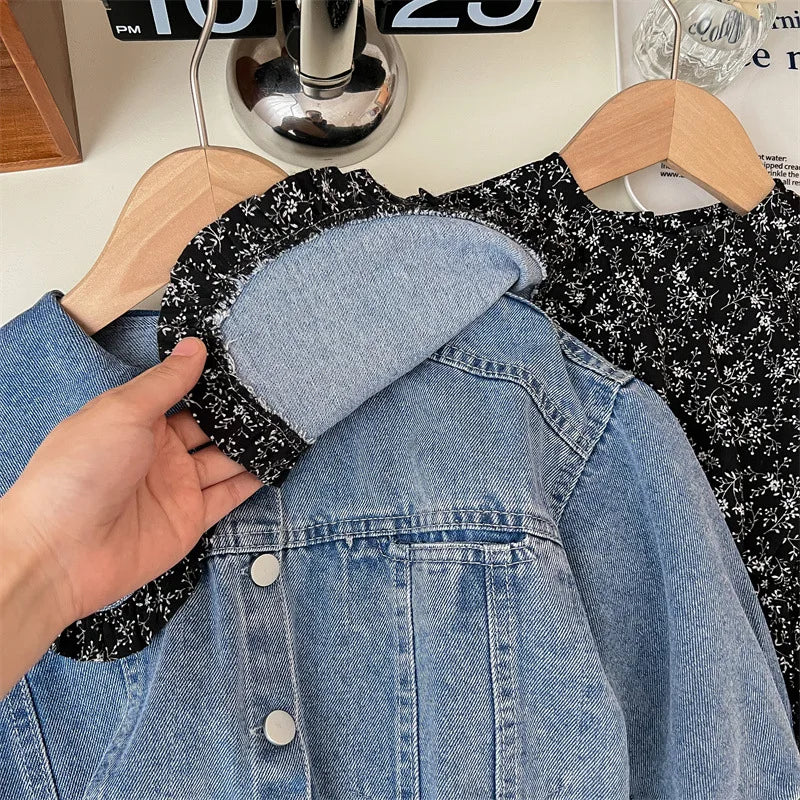 Enchanted Blossom™ - Jeansjacke kombiniert mit Kleid