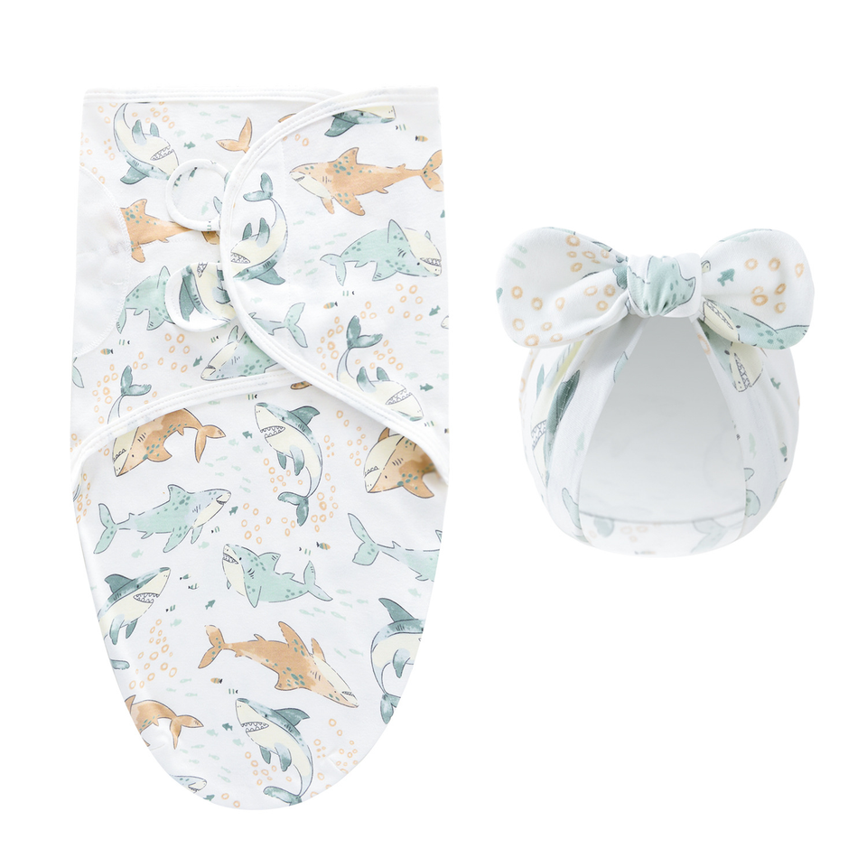 DreamNest – Ruhe & Komfort – Luxuriöses Wickeltuch mit Mütze