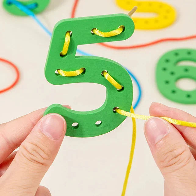 Cognitive Thread Toy™ – Intelligente Linien – Spiel zur Entwicklung von Kleinkindern