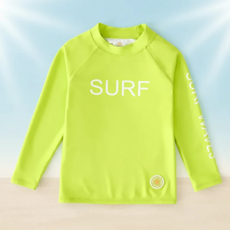SunShield – Schützend & Flexibel – Langärmliges Surfshirt für Kinder mit UPF 50+