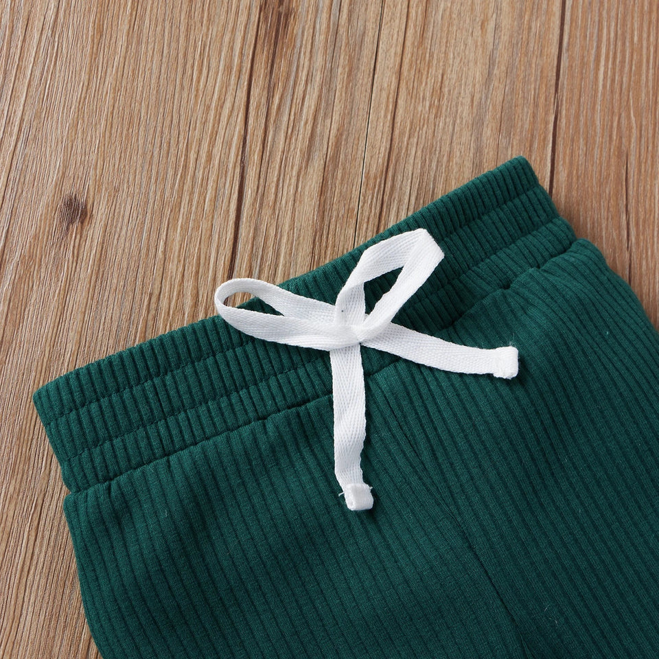 Mini Fashion™ – Bequemes Babykleid-Set