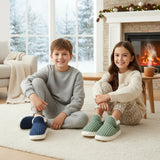 WarmNest – Kuschelig weich & warm – Rutschfeste Hausschuhe