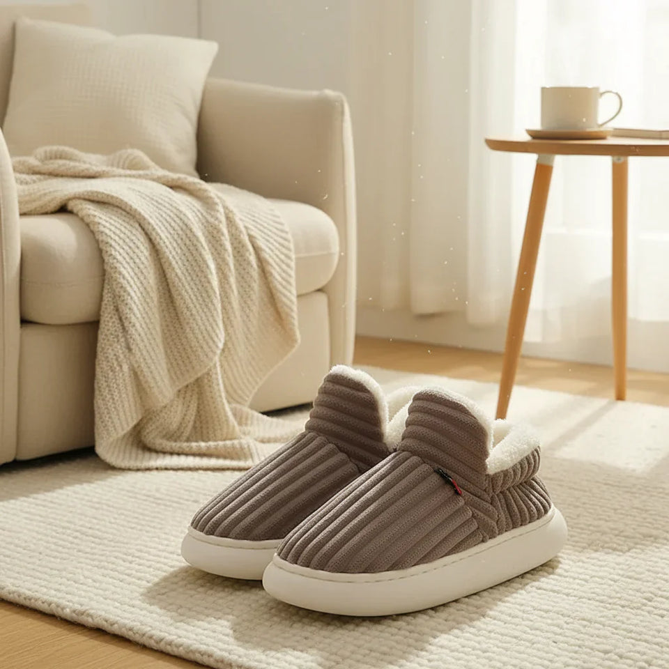 WarmNest – Kuschelig weich & warm – Rutschfeste Hausschuhe