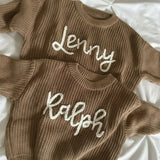 Personalized Baby Sweater – Einzigartig & liebevoll – Bestickter, personalisierter Baby-Pullover