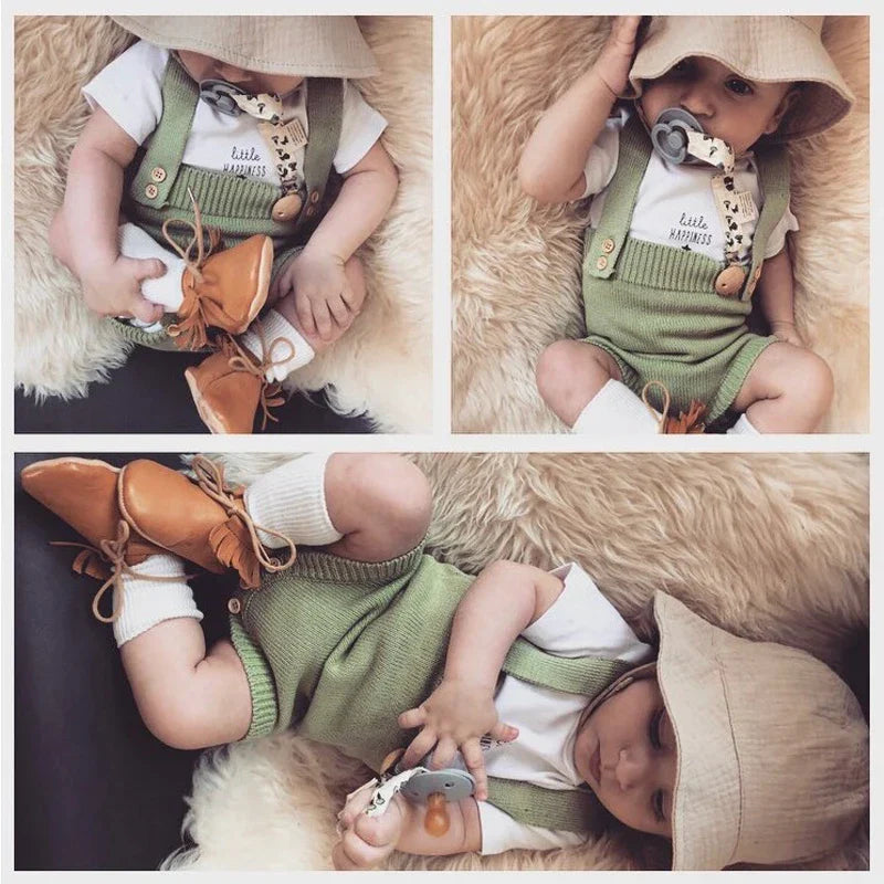 Mini Fashion™ - Süßer gestrickter Babystrampler